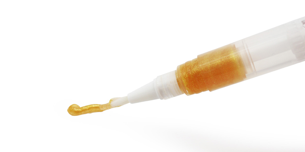 24K Gold Teeth Whiteing Gel Pen